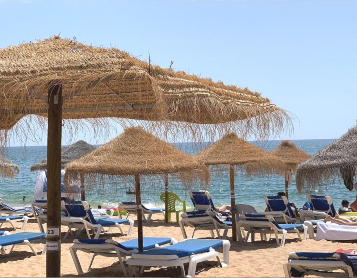 Quarteira Beach Vacation: 2Br Steps To The Sand Esterno foto